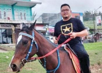 Bukik Ambacang, Antara Tradisi & Gengsi