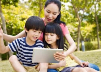 Didiklah Anak Sesuai dengan Perkembangan Zaman  ‎