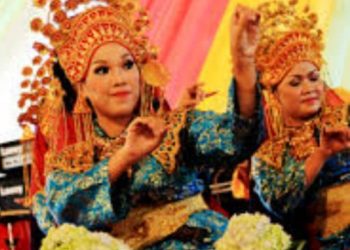 Tari Makan Sirih, Persembahan KhasMasyarakat Riau