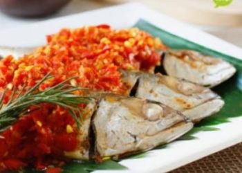 Dabu-Dabu Sesi. Ikan Bakar Khas Bumi Maluku  ‎