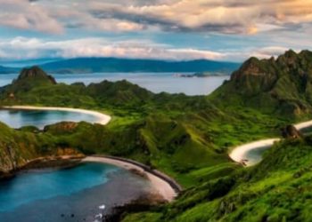 Pulau Komodo, Kawasan Wisata Eksentrik 