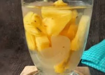 Segarkan Harimu dengan Wedang Nanas