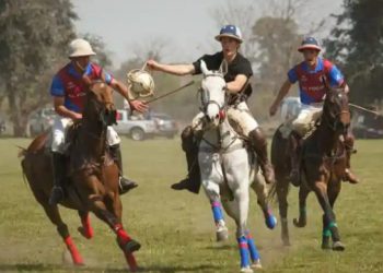 Lebih Dekat dengan Pato, Olahraga Tradisional Argentina yang Menggetarkan 