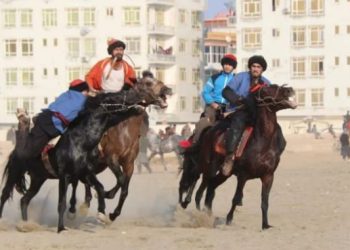 Buskashi, Tradisi yang Membakar Adrenalin   