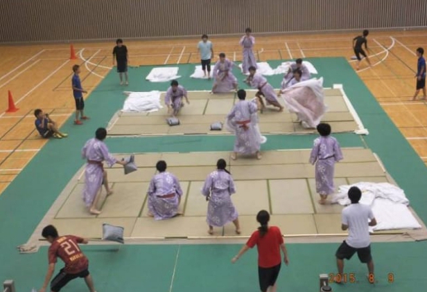 Lempar Bantal, Tradisi Unik Negeri Sakura 