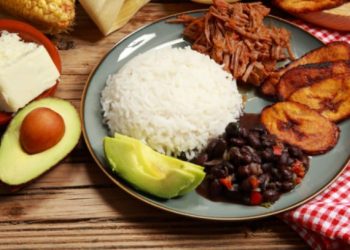 Sensasi Rasa Ala Venezuela dalam Sepiring Pabellón Criollo  ‎