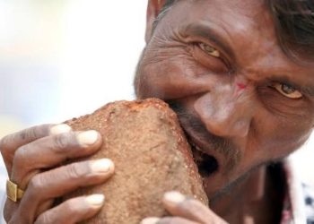 Geofagia, Tradisi Makan Tanah di Benua Afrika 