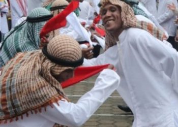 Hadrat, Tradisi Unik Jelang Pemotongan Hewan Kurban di Ternate