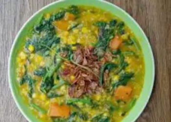 Tinutuan, Bubur Khas Kawanua dengan Beragam Sayuran 