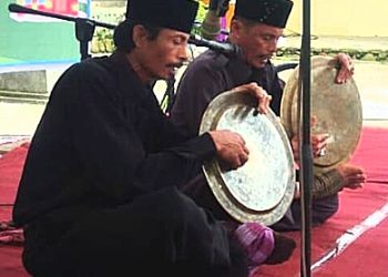 Pesan Moril Lewat Selawat Dulang 