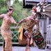 Keberanian Masyarakat Dayak Lewat Tari Mandau 